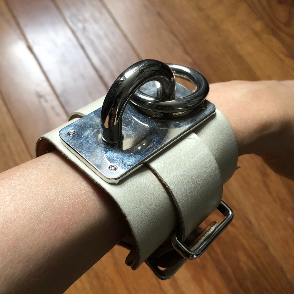 Zana Bayne Choker Hand Wrist Cuff White Leather